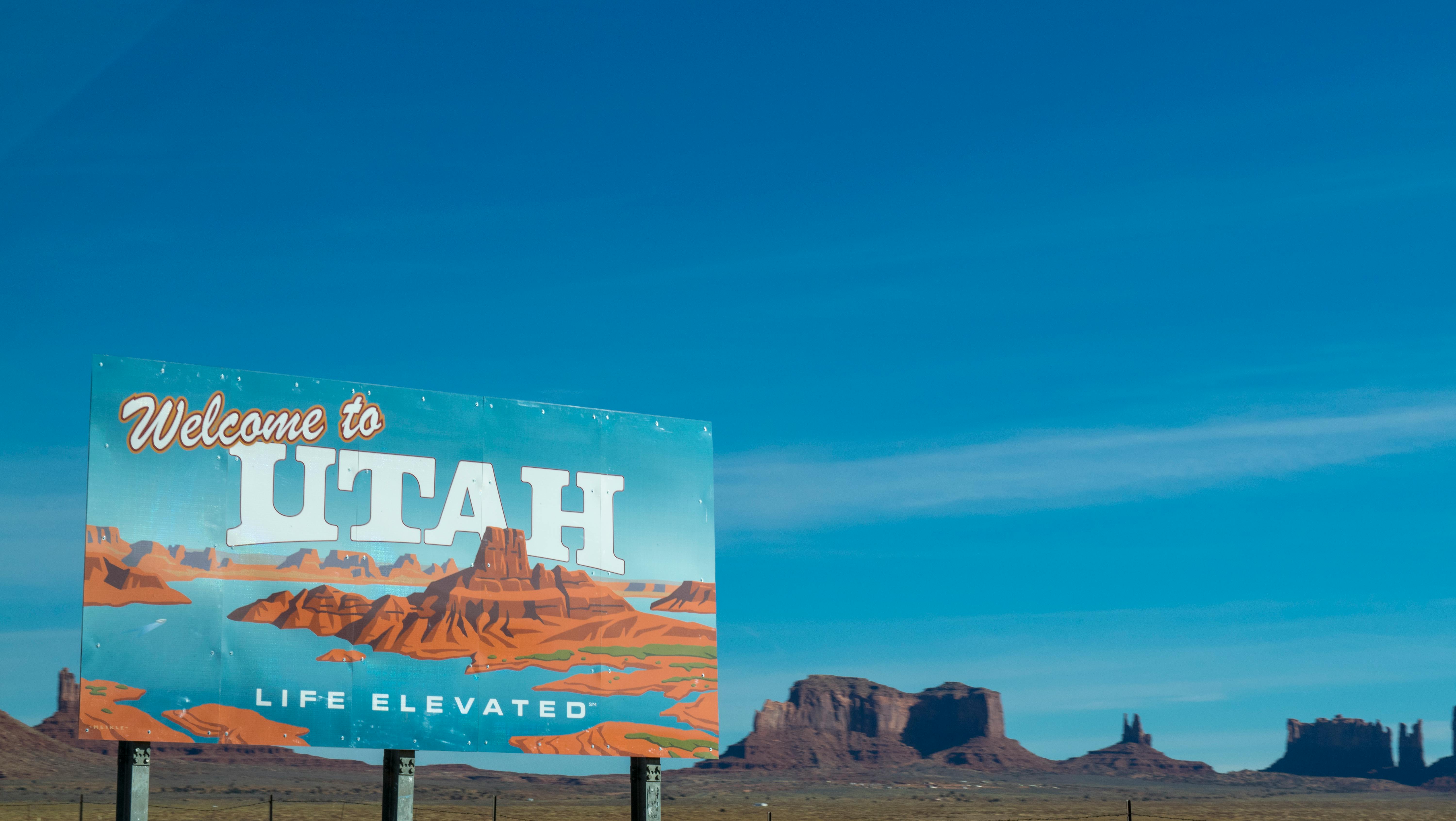/images/welcome-to-utah-sign.jpg
